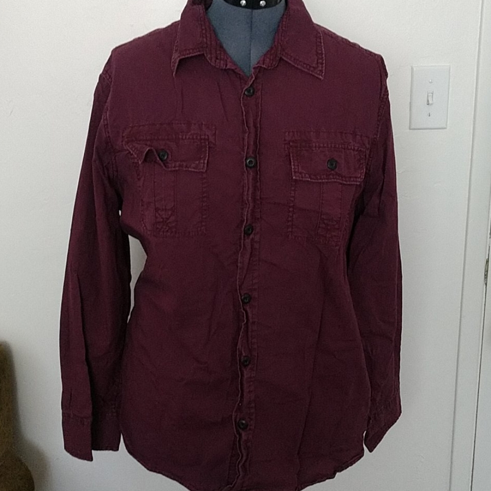 Men's Converse button up shirt